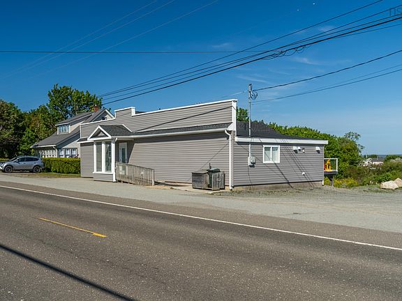 3rd image of 1861 Highway 1