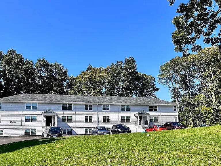200 Bulgarmarsh Rd #7 — Photo 1