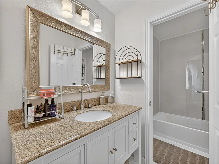 3409 Waterbury Ct — Photo 21