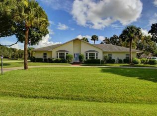 4890 12th Pl, Vero Beach, FL 32966
