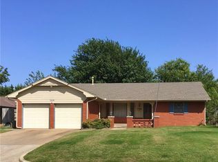 7208 Seminole Ter, Warr Acres, OK 73132