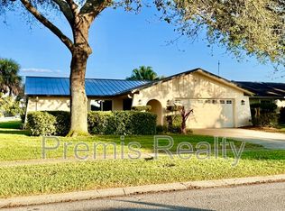 2381 Timbercrest Cir W, Clearwater, FL 33763