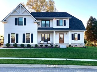 108 Sawyer Ct, Clarksville, TN 37043