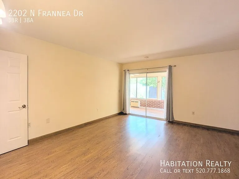 2202 N Frannea Dr — Photo 11