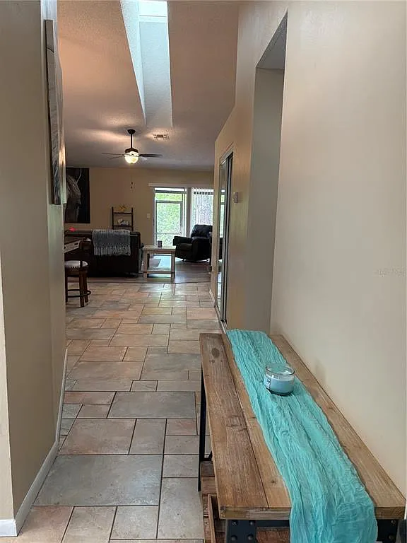 2 bed, 2.0 bath, 1160 sqft, $2,400 — Photo 2