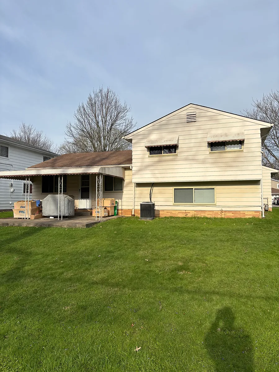 Building Photo - 6581 Forest Glen Ave