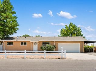 1292 20 1/2 Ln, Pueblo, CO 81006
