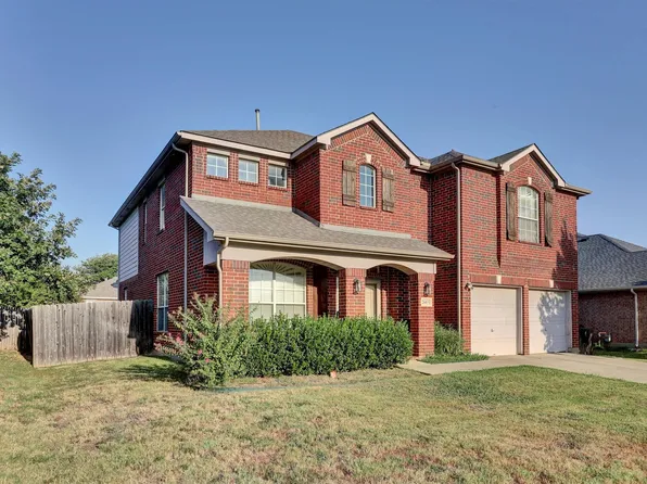 2603 Oxford Oaks Ln, Corinth, TX 76210