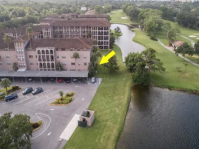 6150 Gulfport Blvd S #101 — Photo 3