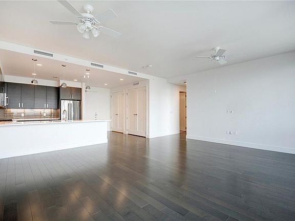 3rd image of 222 West Ave Unit 2706
