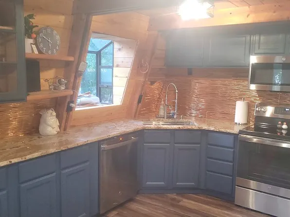 17220 Grizzly Rdg, Munds Park, AZ 86017