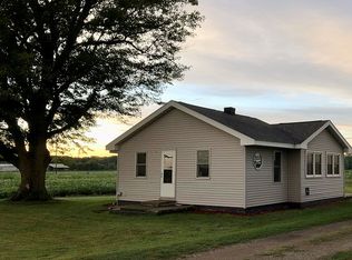 37360 82nd Ave, Decatur, MI 49045