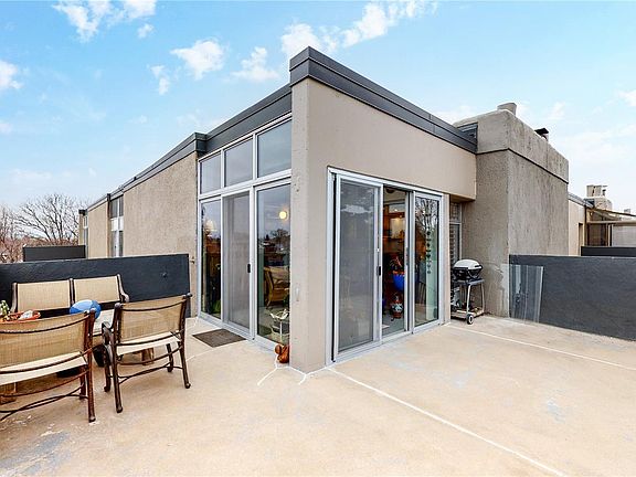 5th image of 675 S University Blvd APT 502