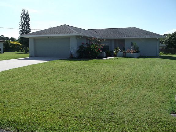2nd image of 501 NW Twylite Ter