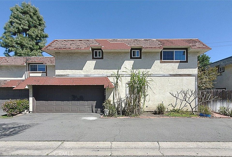 1st image of 152 S Fairview St #10