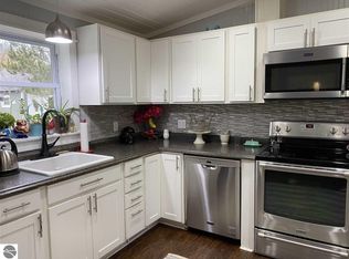 705 Gitchegumee Dr, Buckley, MI 49620