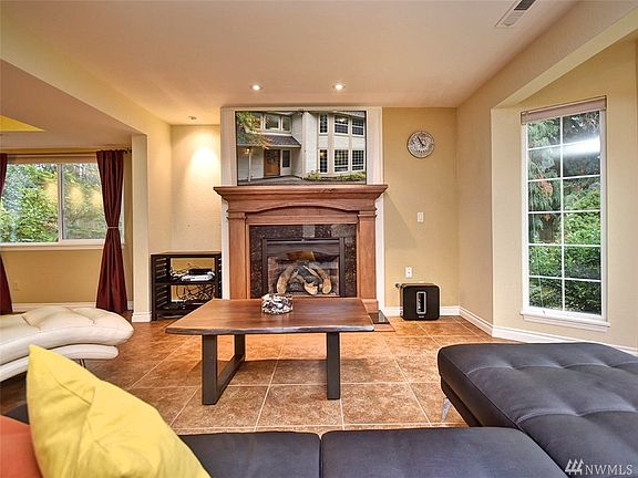 2nd image of 17701 NE 137th Ct