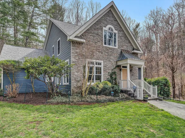 5671 Split Rail Ln, Roanoke, VA 24018