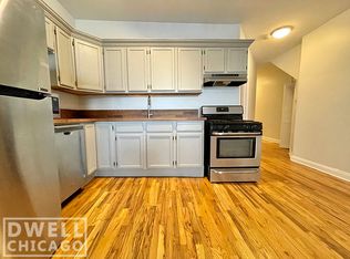 1437 W 17th St APT 1, Chicago, IL 60608