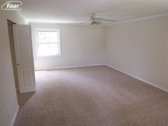 4th image of 1278 Alexandrine Ave