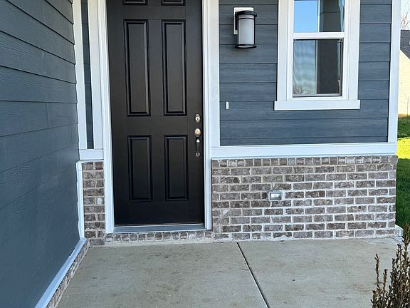2nd image of 1465 Ovaldale Yorktown Lot 431