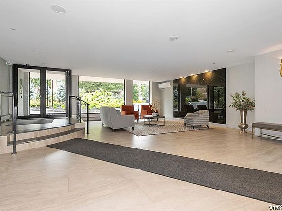 2nd image of 25 Canterbury Road #2F