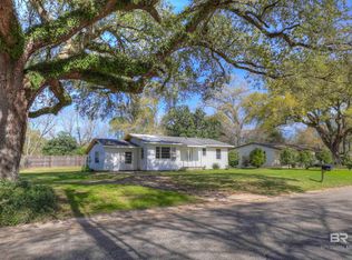 506 Horton Ln, Fairhope, AL 36532
