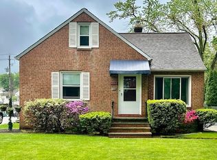 4382 W Anderson Rd, South Euclid, OH 44121