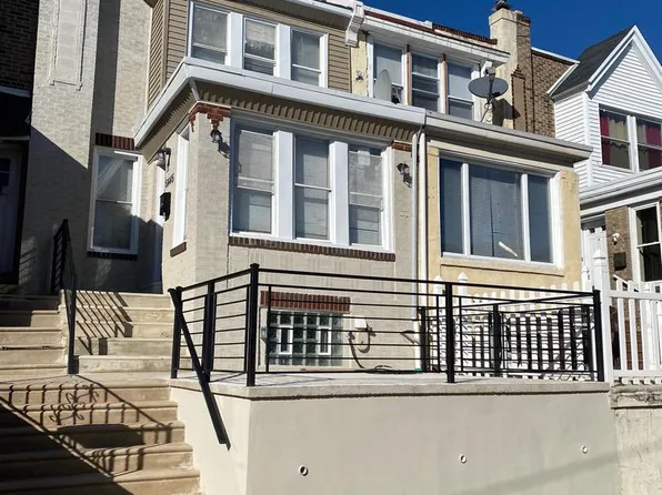 6445 Garman St, Philadelphia, PA 19142