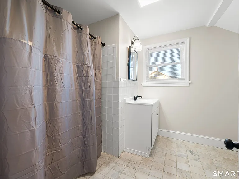 14 Clark Ln — Photo 33