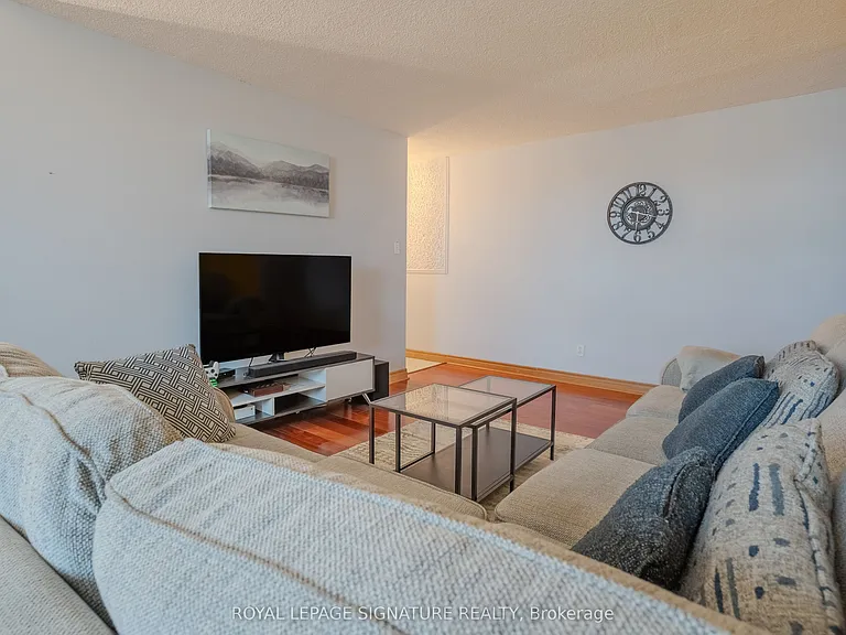 975 Warwick Ct #1608 — Photo 27
