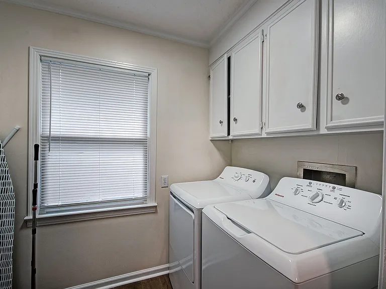 4515 Ridgewood Rd — Photo 13
