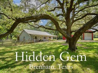 3030 Oak Bend Cir, Brenham, TX 77833