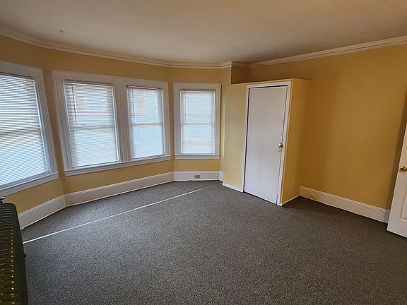 2nd image of 4643 Richardson Ave APT 2