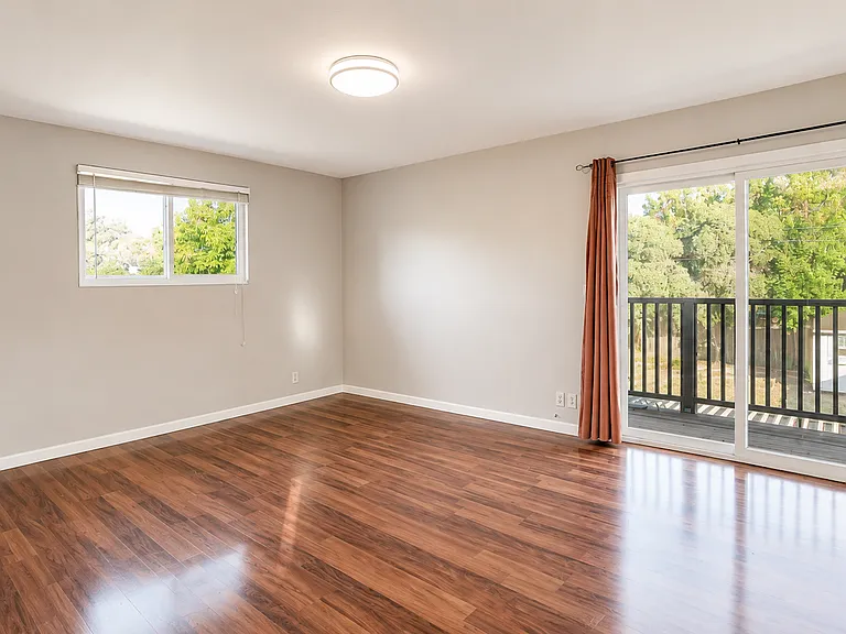 2132 Forbes Ave — Photo 34