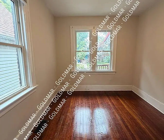 1553 Church St — Photo 11