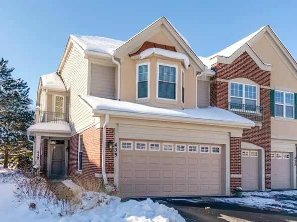 439 Pine Lake Cir, Vernon Hills, IL 60061