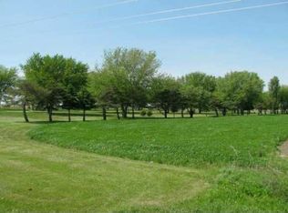 2077 210th St, New Hampton, IA 50659