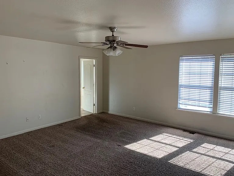 1160 Solstice Ave — Photo 10