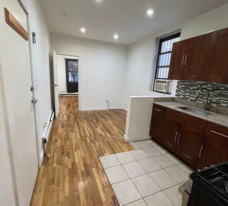 1st image of 268 Boerum St #L1