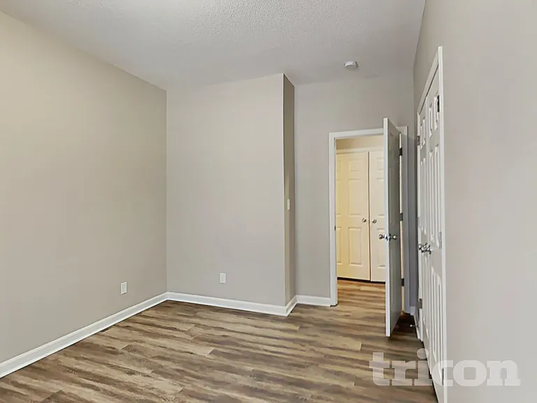 153 Devon Forest Dr — Photo 10