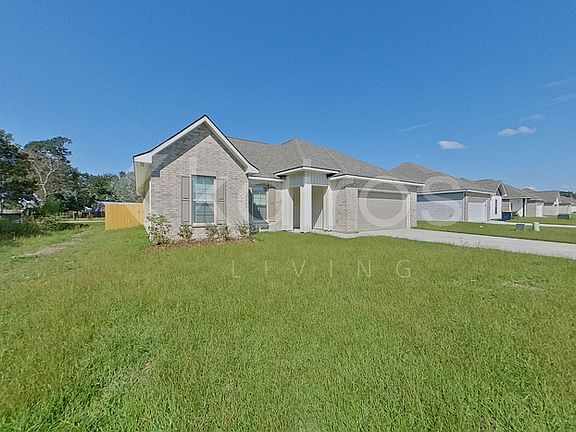 2nd image of 302 Acoustic Ln
