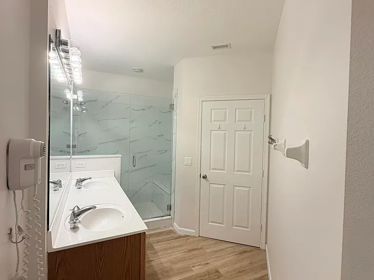 8927 Sandshot Ct #A — Photo 9