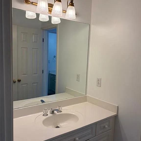 96 Highgrove Dr — Photo 20