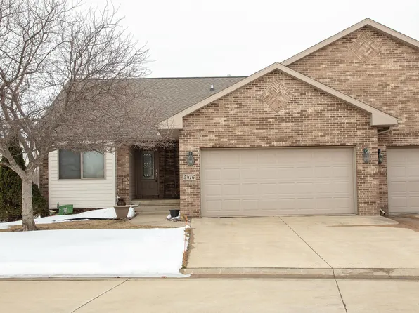 5416 Meadowlark Ln, Cedar Falls, IA 50613