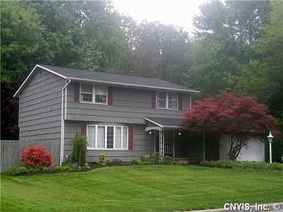 2nd image of 4042 Pawnee Dr