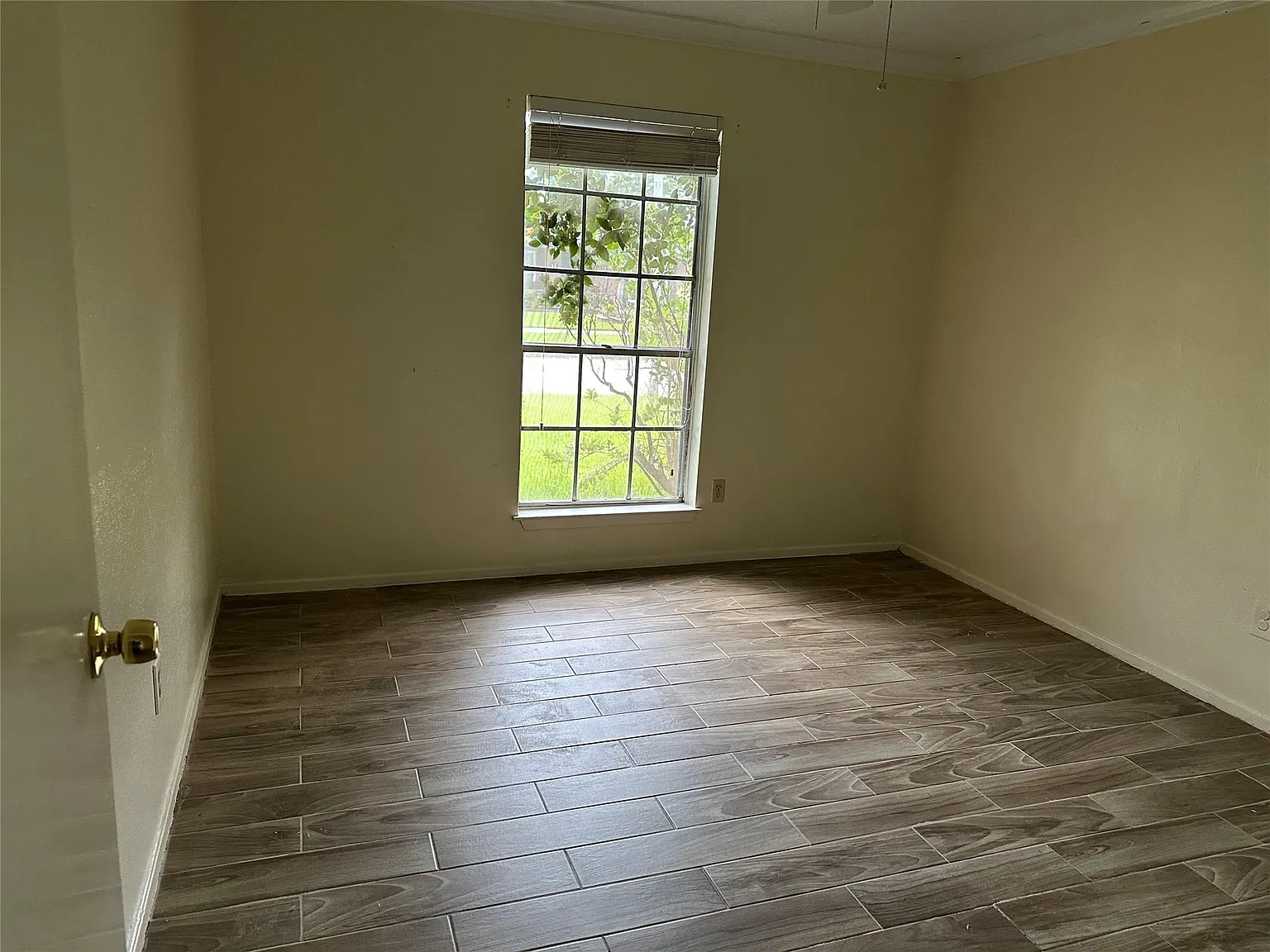 3 bed, 2.0 bath, 1659 sqft, $1,850 — Photo 4