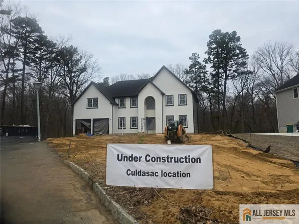 184 River Rd, Monroe Township, NJ 08831