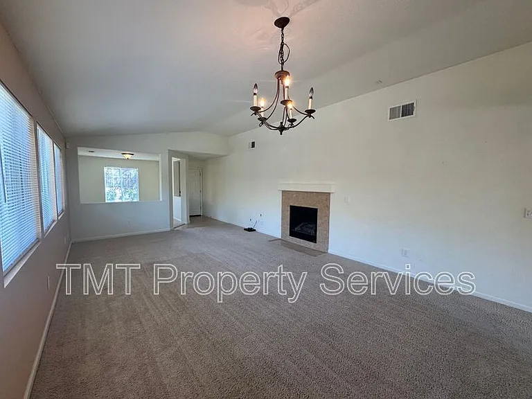 9084 Pebble Field Way — Photo 7