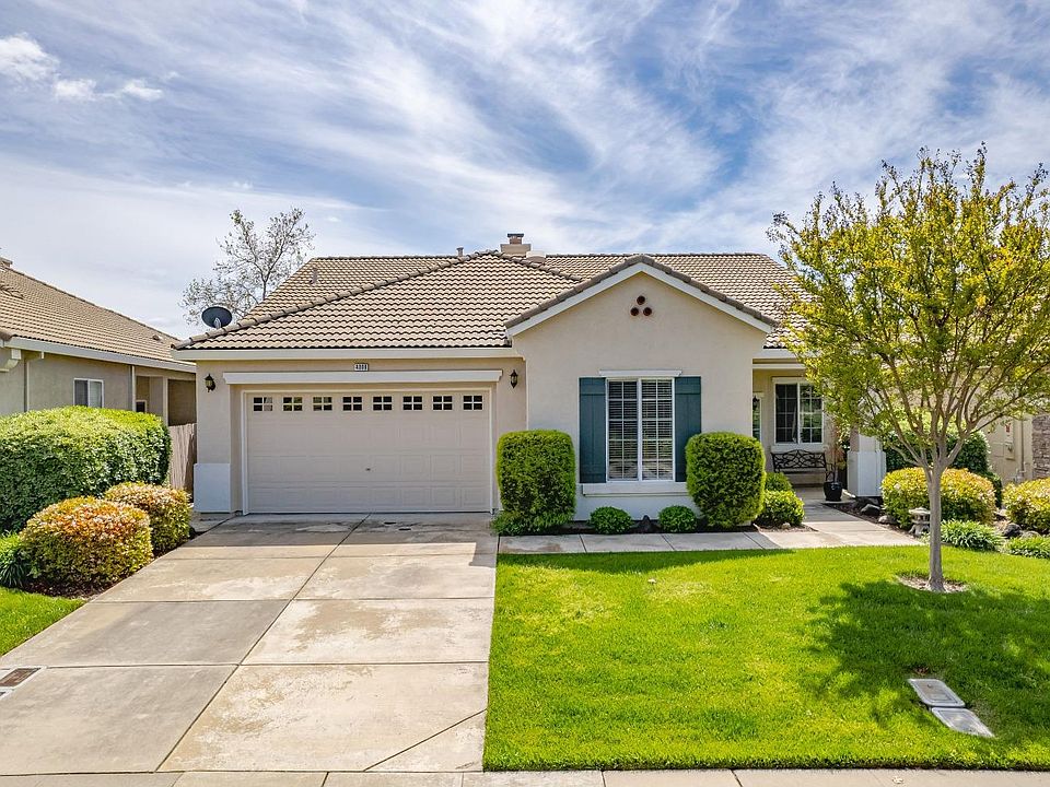 1st image of 4008 Treeline Way
